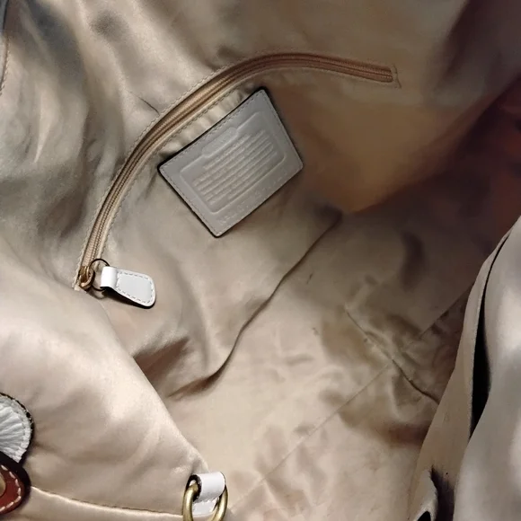 Coach Hobo Cream Pebbled Milled Cowhide Leather Satchel. - Picture 4 of 6